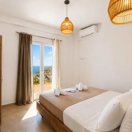 Villa Syneti Horizon - Infinity Pool & Sea Views Andros Town